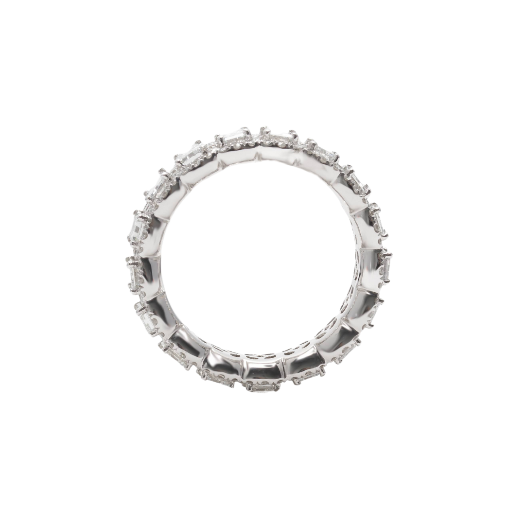 Luxe Eternity Diamond Ring